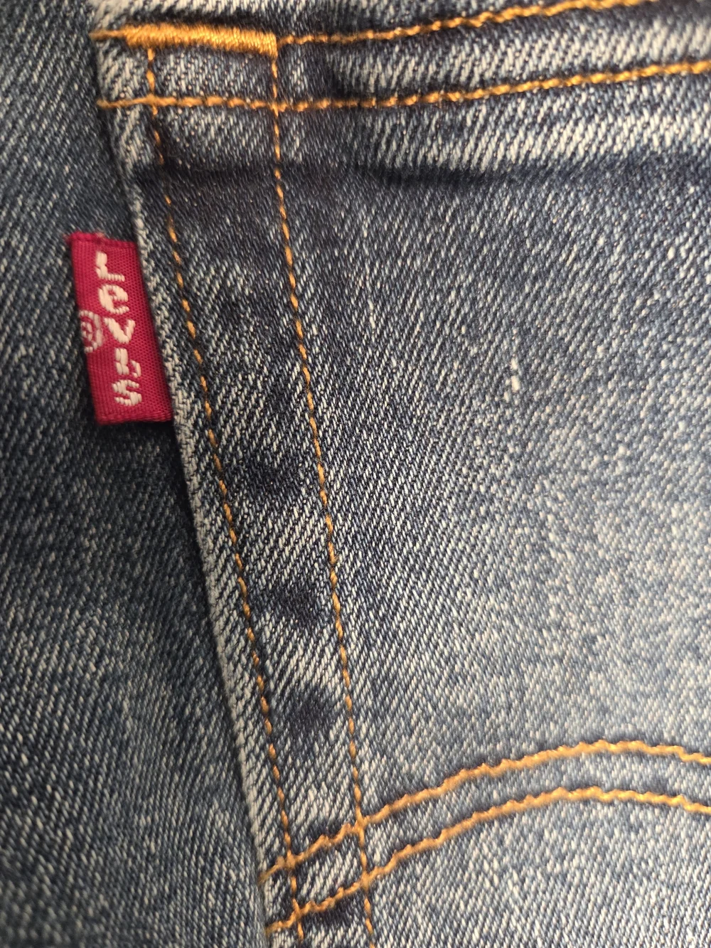 Levis levi relaxed